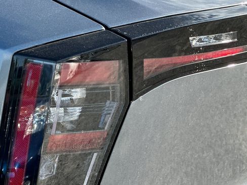 New 2026 Nissan Kicks SR FWD image 29