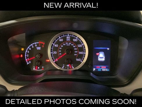 Used 2022 Toyota Corolla Cross LE AWD/4WD image 32