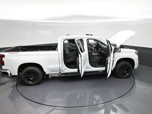 Used 2023 Chevrolet Silverado 1500 RST AWD/4WD image 42