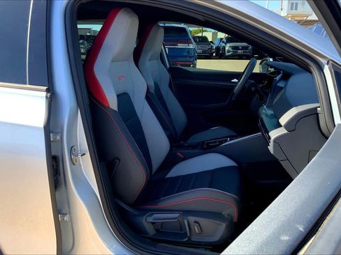 Used 2024 Volkswagen GTI SE image 15
