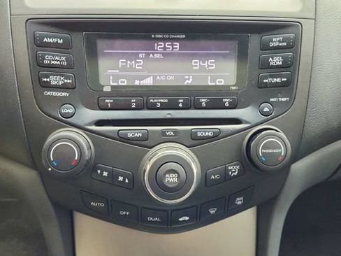 Used 2005 Honda Accord EX-L image 15