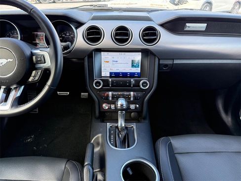 Used 2022 Ford Mustang GT Premium image 10