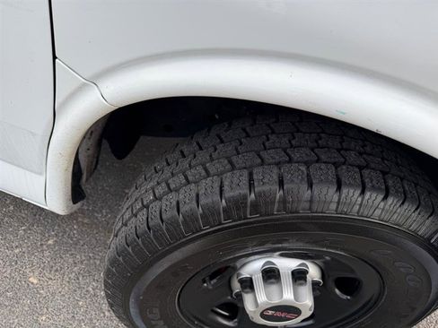 Used 2014 GMC Savana 2500 w/ Cold Climate Package image 35