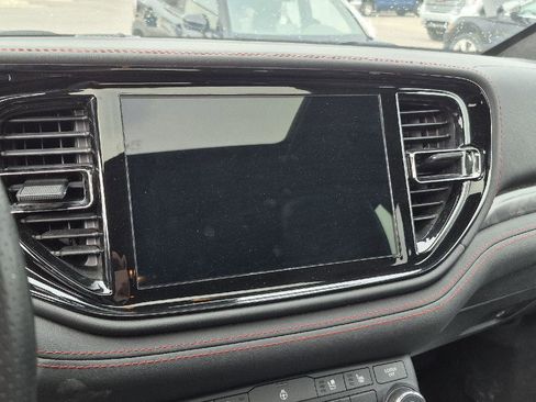 Used 2024 Dodge Durango R/T image 9