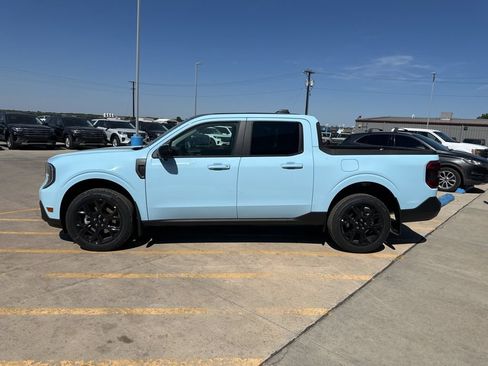New 2026 Ford Maverick Lariat w/ Black Appearance Package AWD/4WD image 4