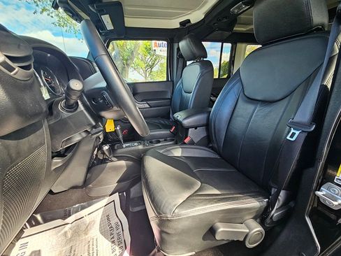Used 2017 Jeep Wrangler Unlimited Sport w/ Quick Order Package 24S image 18