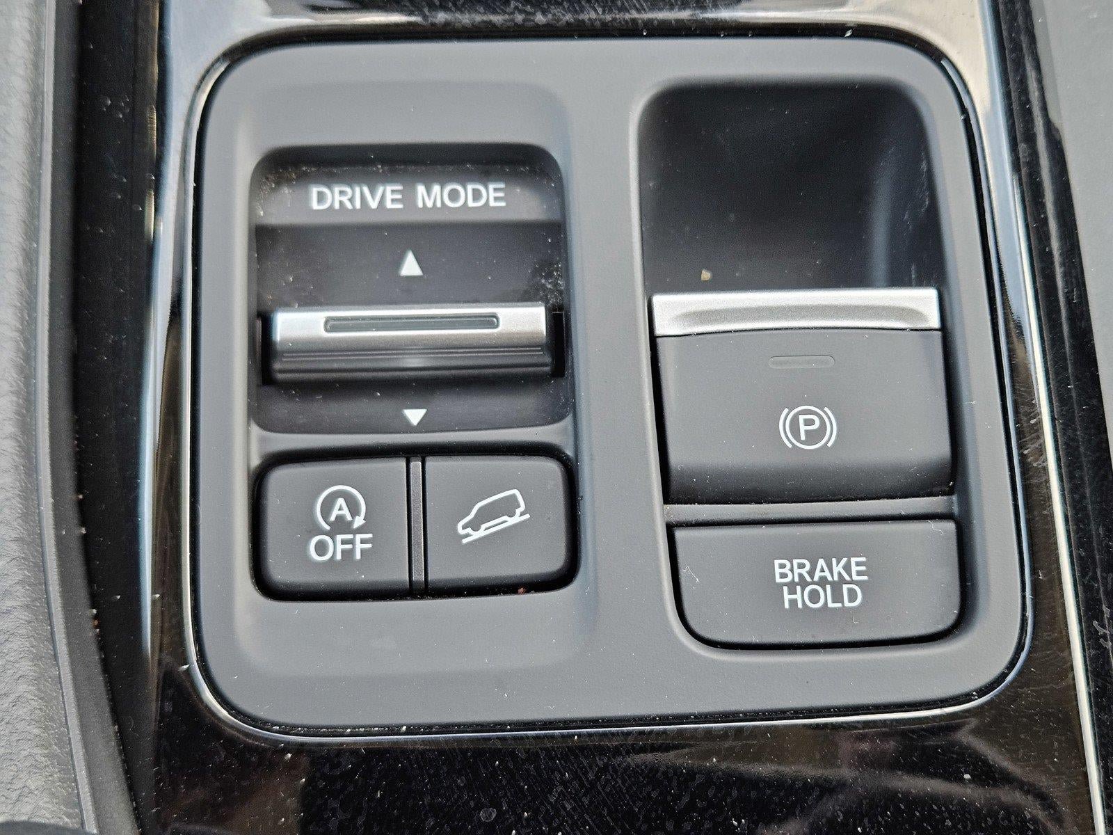 Used 2025 Honda Pilot EX-L image 22