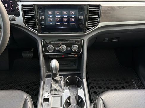 Used 2023 Volkswagen Atlas SE w/ Panoramic Sunroof Package image 20