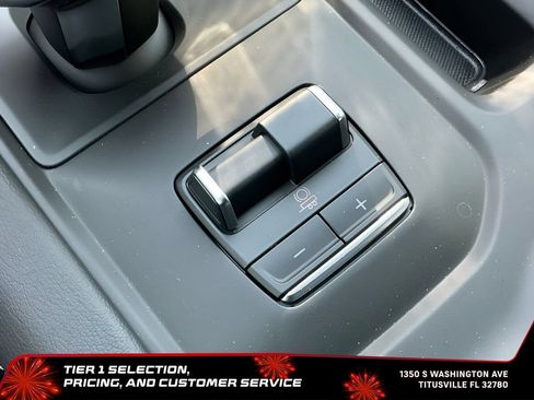 Certified 2026 GMC Sierra 1500 Denali w/ Denali Reserve Package AWD/4WD image 42