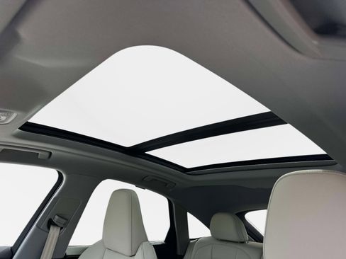 New 2025 Audi Q5 Prestige image 21