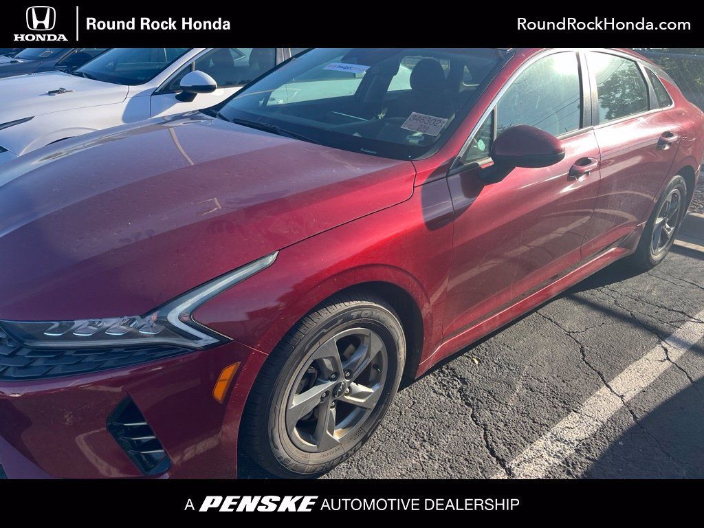 Used 2022 Kia K5 LXS FWD image 1