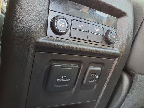 Used 2023 Chevrolet Traverse RS w/ LPO, Cargo Package image 28