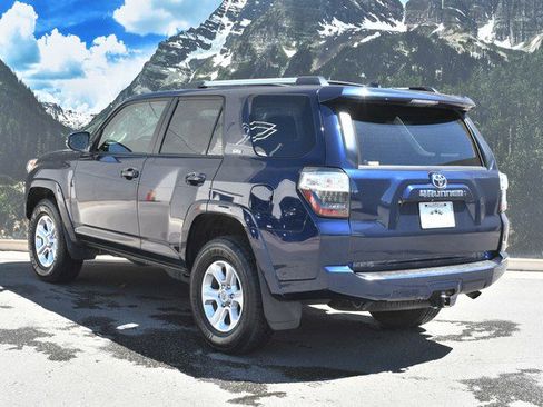 Certified 2024 Toyota 4Runner SR5 Premium w/ Moonroof Package image 9