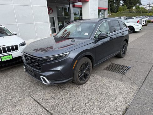 Used 2023 Honda CR-V Sport Touring image 2