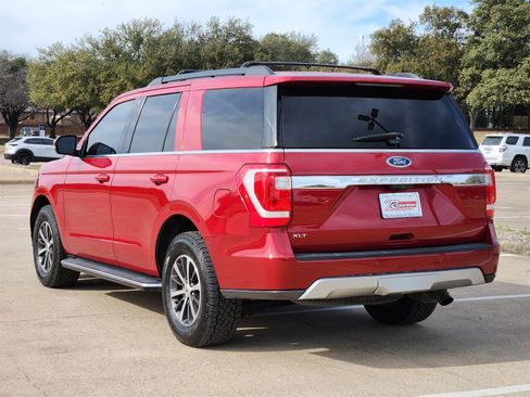 Used 2020 Ford Expedition XLT w/ Equipment Group 202A image 4