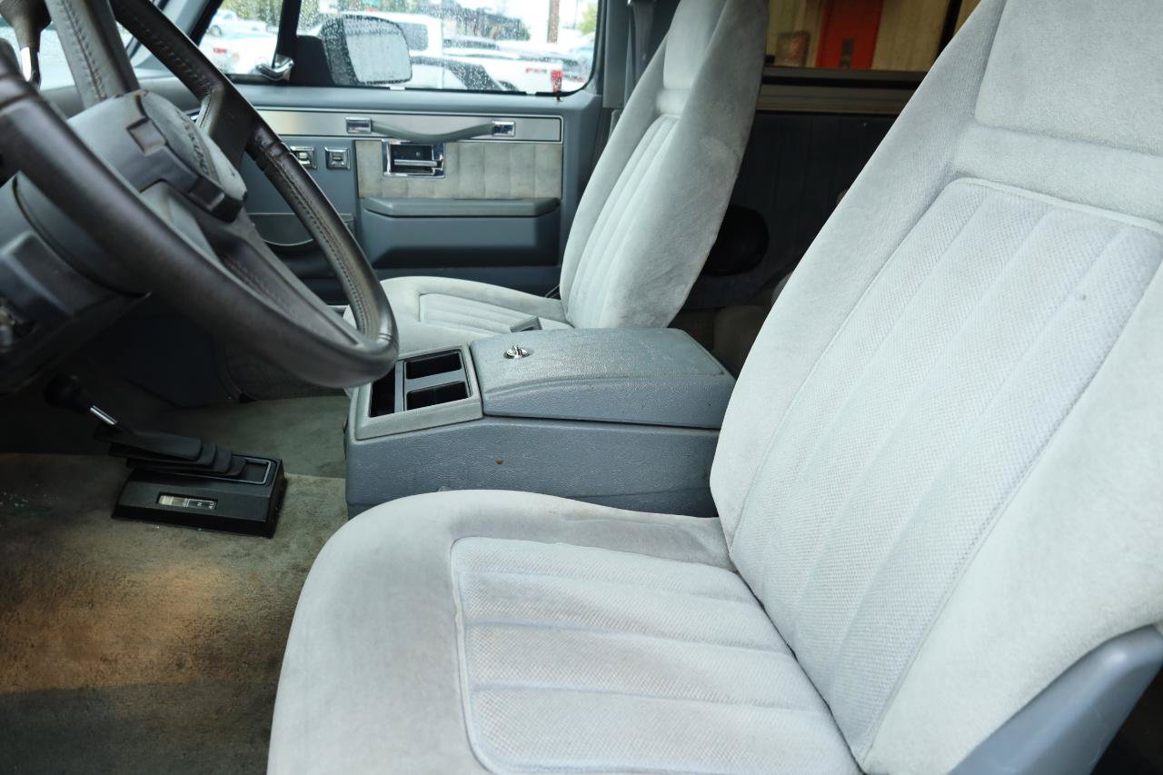 Used 1990 Chevrolet Blazer 4WD image 33
