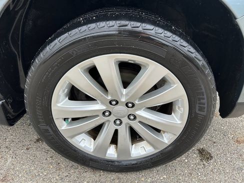 Used 2013 Subaru Forester 2.5X Premium w/ All-Weather Plus Pkg image 27