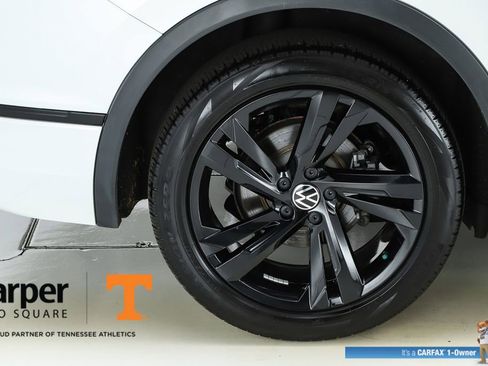 Used 2023 Volkswagen Tiguan SE R-Line AWD/4WD image 51