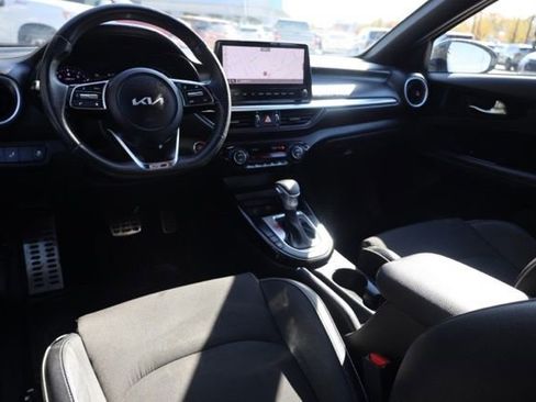 Used 2023 Kia Forte GT-Line image 32