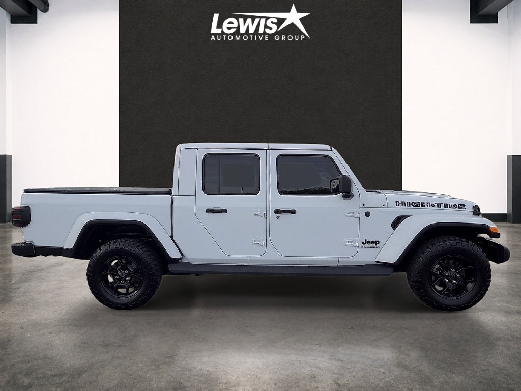 Used 2025 Jeep Gladiator Sport AWD/4WD image 5