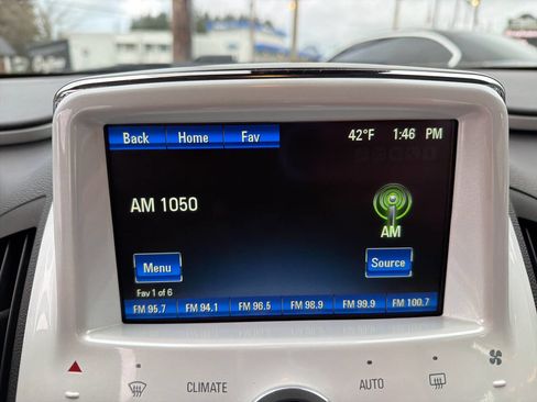 Used 2013 Chevrolet Volt Premium w/ Premium Trim Package image 22