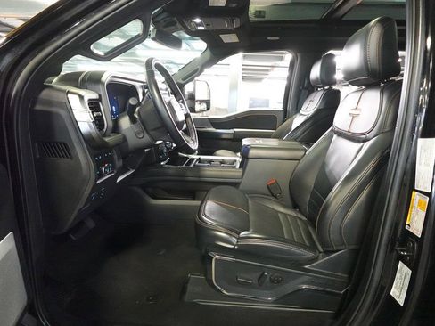 Used 2024 Ford F350 Platinum w/ Tremor Off-Road Package AWD/4WD image 25