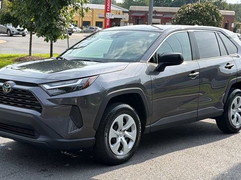 Used 2025 Toyota RAV4 LE AWD/4WD image 2