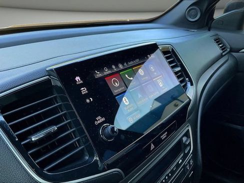 Certified 2023 Honda Passport TrailSport image 16