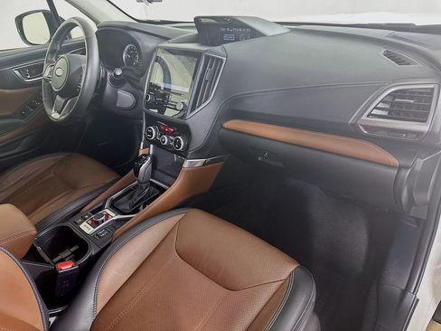 Used 2023 Subaru Forester Touring AWD/4WD image 37