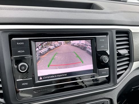 Used 2023 Volkswagen Atlas SE image 27