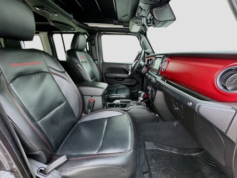 Used 2019 Jeep Wrangler Unlimited Rubicon AWD/4WD image 21