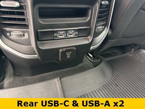 Used 2021 RAM 1500 Big Horn image 30