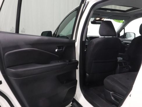 Used 2019 Honda Pilot EX image 14