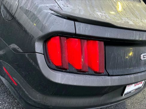 Used 2017 Ford Mustang GT Premium w/ Equipment Group 401A image 24