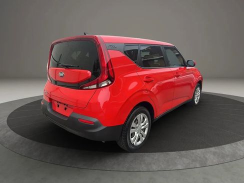 Used 2020 Kia Soul LX image 5
