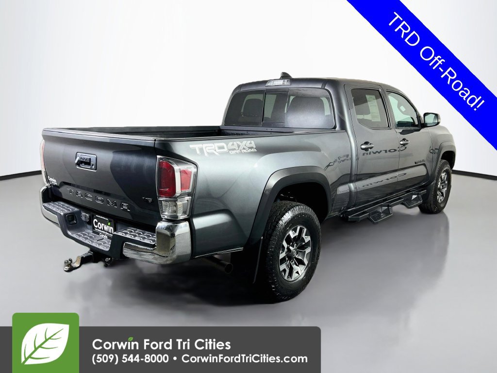 Used 2022 Toyota Tacoma TRD Off-Road AWD/4WD image 13