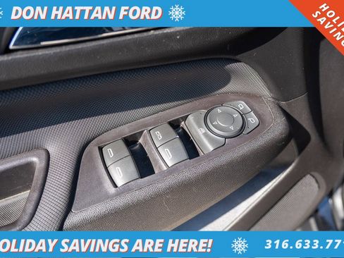 Used 2022 Chevrolet Equinox RS w/ LPO, Floor Liner Package image 15