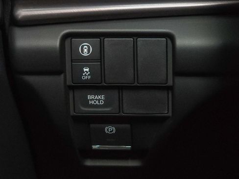 Used 2025 Acura RDX SH-AWD image 21