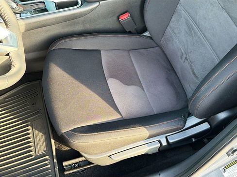 Used 2024 Nissan Sentra SR w/ Trunk Package FWD image 18