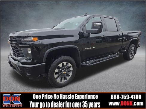 Used 2024 Chevrolet Silverado 2500 Custom w/ Custom Convenience Package image 4