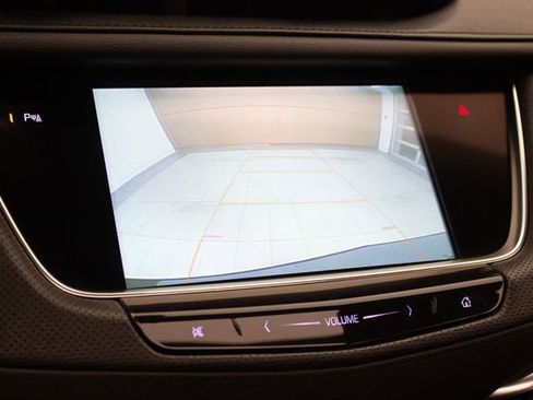 Used 2018 Cadillac XT5 Premium Luxury image 30