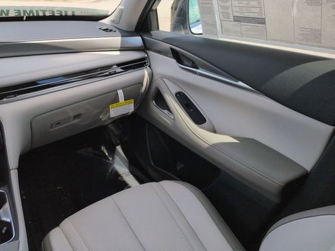 New 2027 INFINITI QX60 Luxe w/ Cargo Package FWD image 19