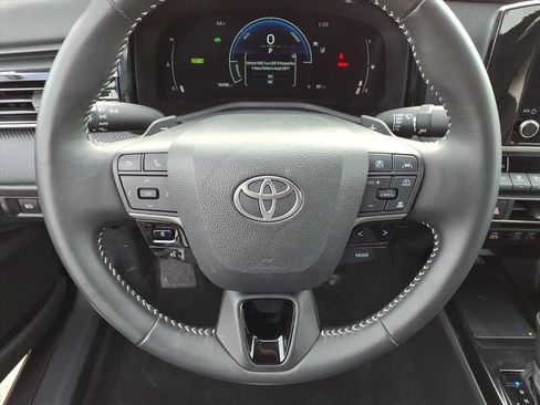 Certified 2025 Toyota Camry SE image 19