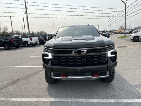 Used 2024 Chevrolet Silverado 1500 ZR2 w/ Technology Package image 16