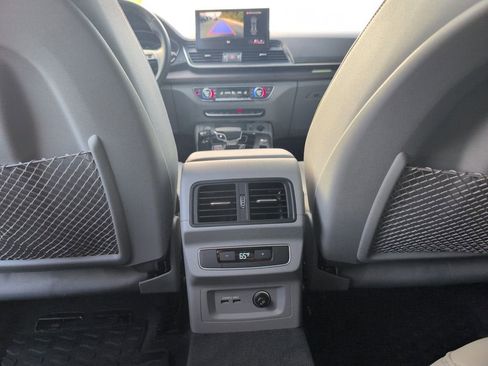 Used 2022 Audi Q5 2.0T Premium image 31