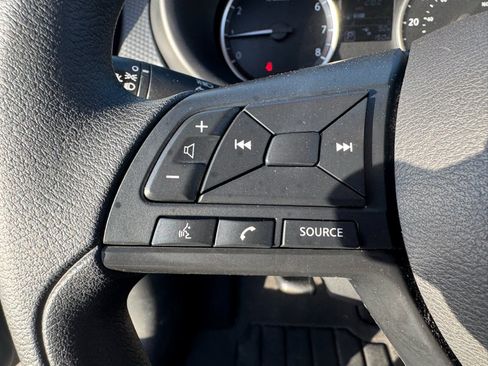 Used 2023 Nissan Kicks S FWD image 13
