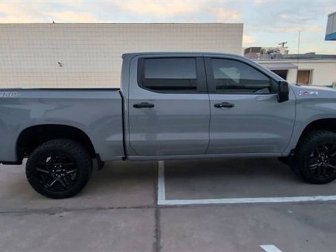 Used 2024 Chevrolet Silverado 1500 LT Trail Boss w/ Convenience Package II image 9