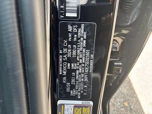 Used 2025 Kia K4 FWD image 25