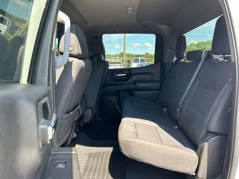 Used 2022 Chevrolet Silverado 1500 Custom w/ Rally Edition AWD/4WD image 15