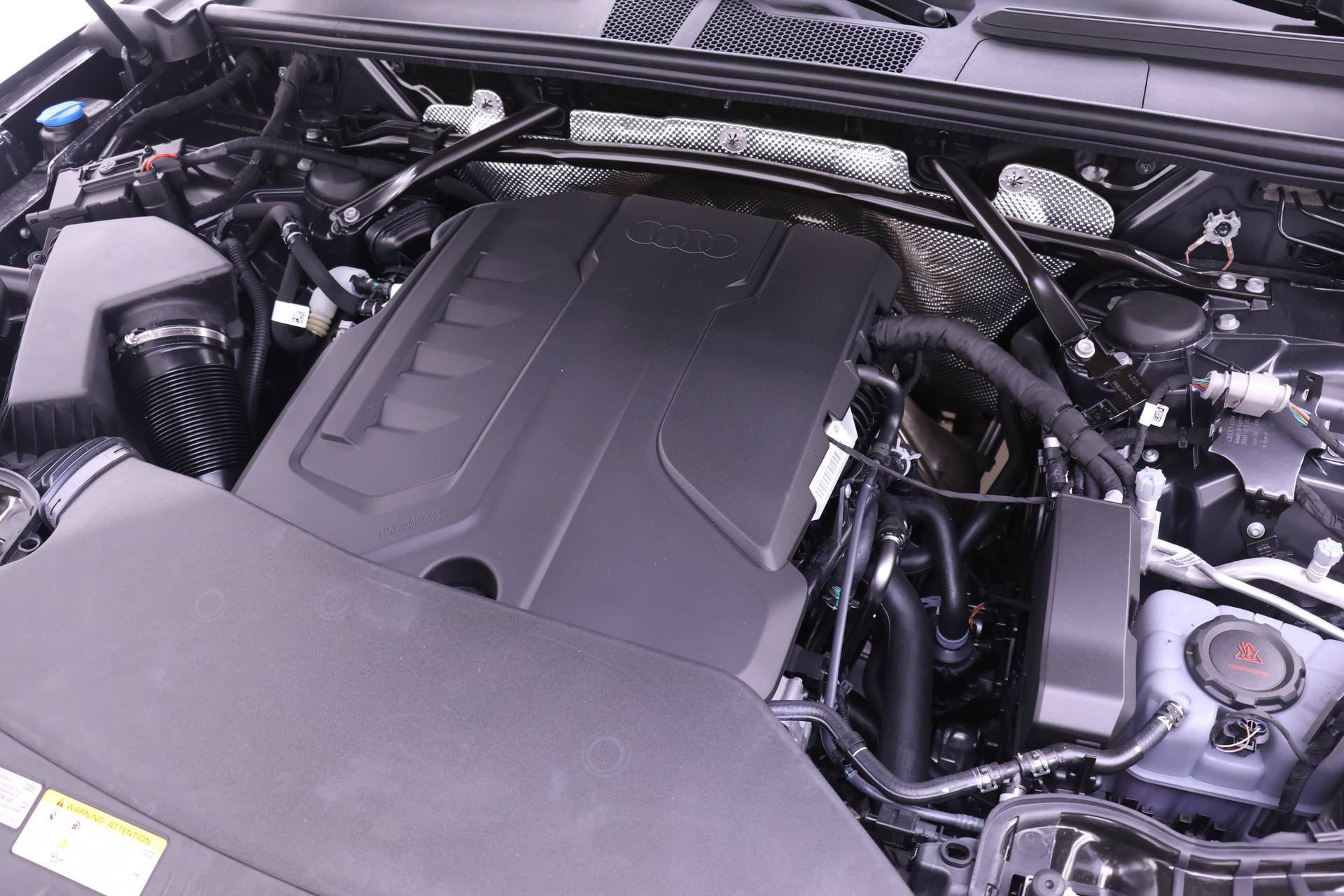 New 2026 Audi Q5 Premium Plus AWD/4WD image 17